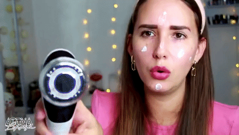 7-in-1 Luxe Face Lifter™